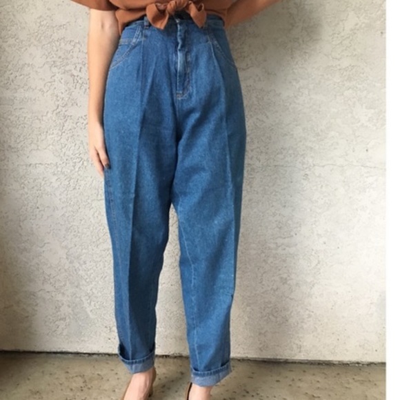 BRITANNIA VINTAGE Pleated Mom Jeans High Waist - Picture 3 of 12